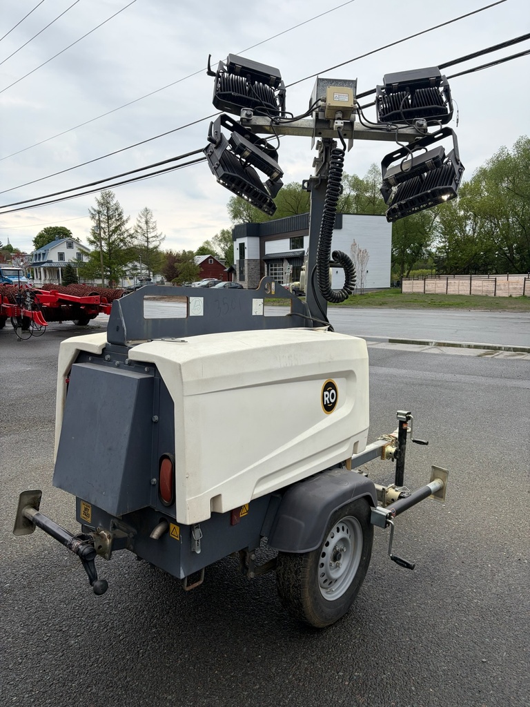 Tour d’éclairage Atlas Copco V5+ 2.8 kW